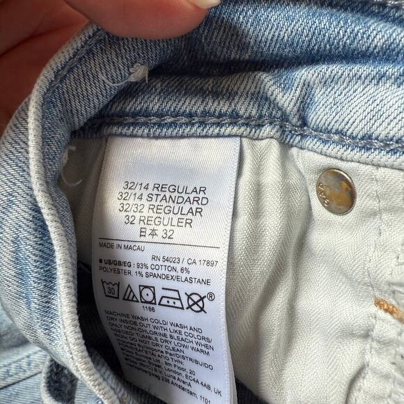 GAP Vintage Slim Mid Rise 32 14R Light Wash Distressed Classic Casual Edgy - Picture 5 of 7